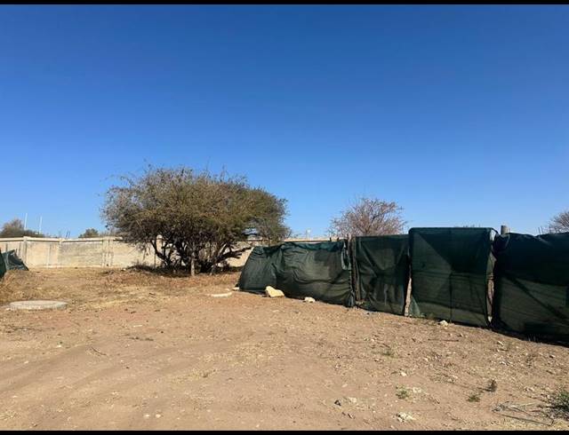 LAND FOR SALE IN SERALA VIEW